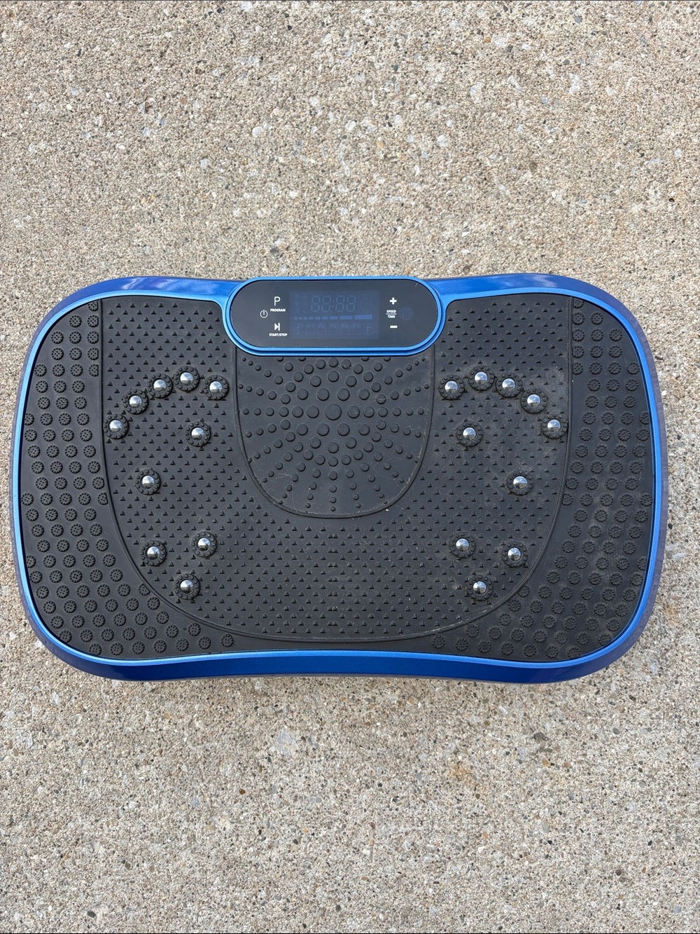 Vibration Fitness Plate - Black Top with Blue Trim